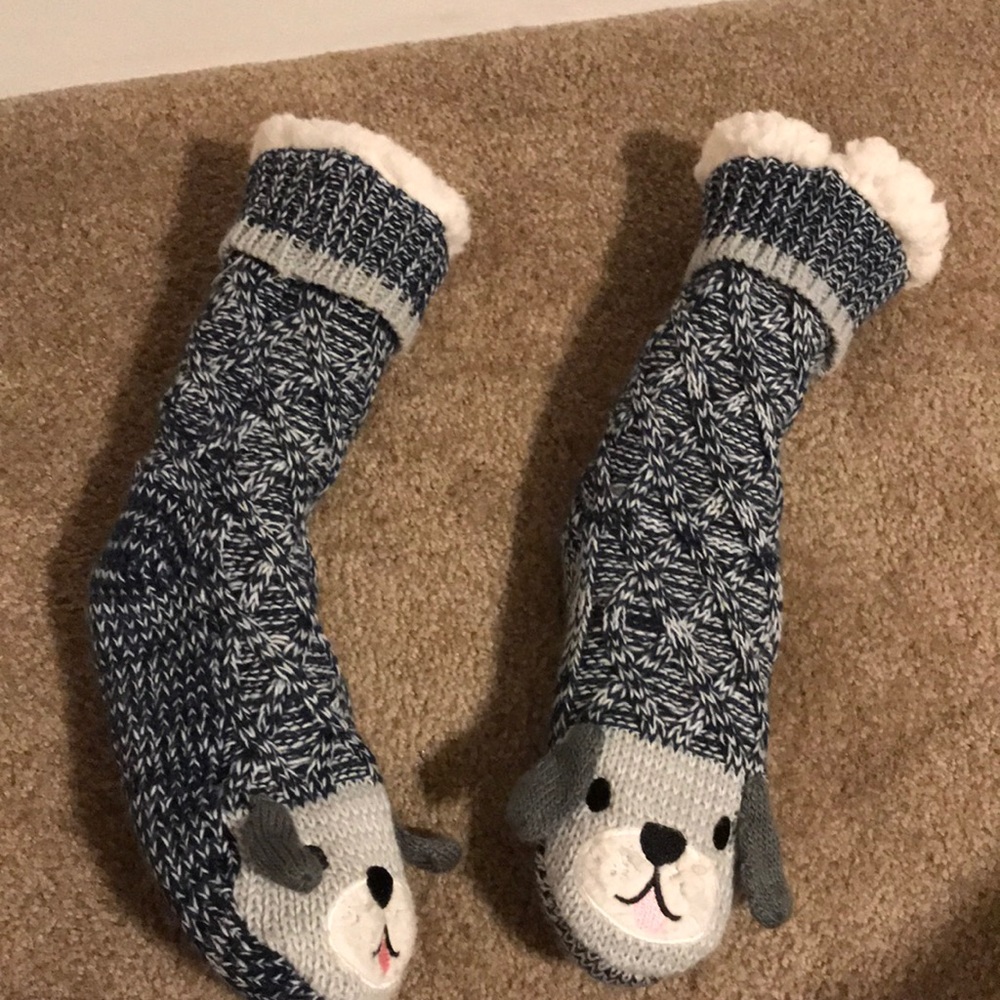 socks/ slippers, fuzzy